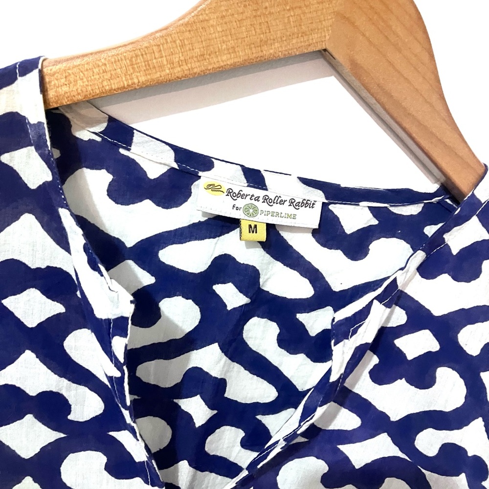 • Roller Rabbit Popover Split Neck Tunic, Cover-up Top | Medium • - Picture 2 of 5